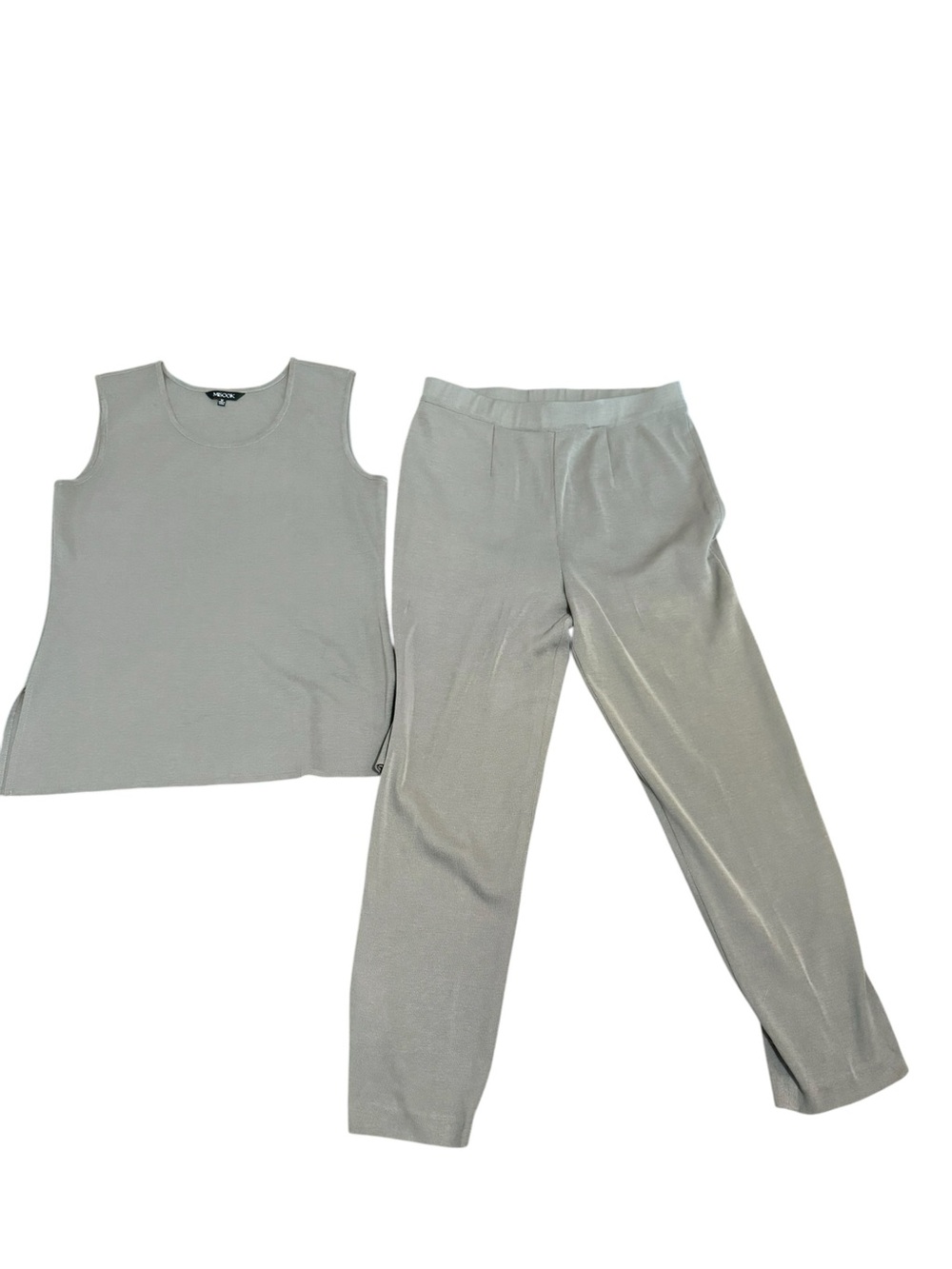 Misook Womens Knit‎ 2 Piece Set Sage Green Shell Top and Pull On Pants Size M